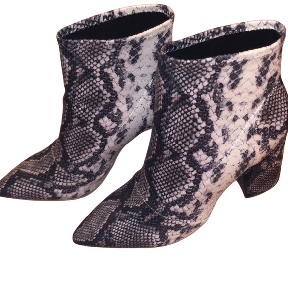 Charles David Snake Print Boots - Picture 1 of 5